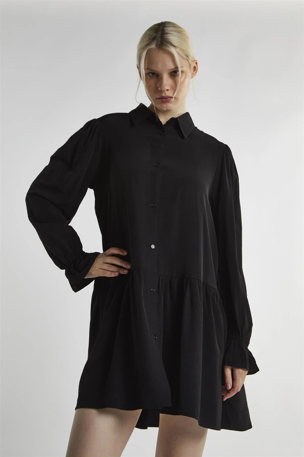 Black Collared Mini-Dress - Image 3