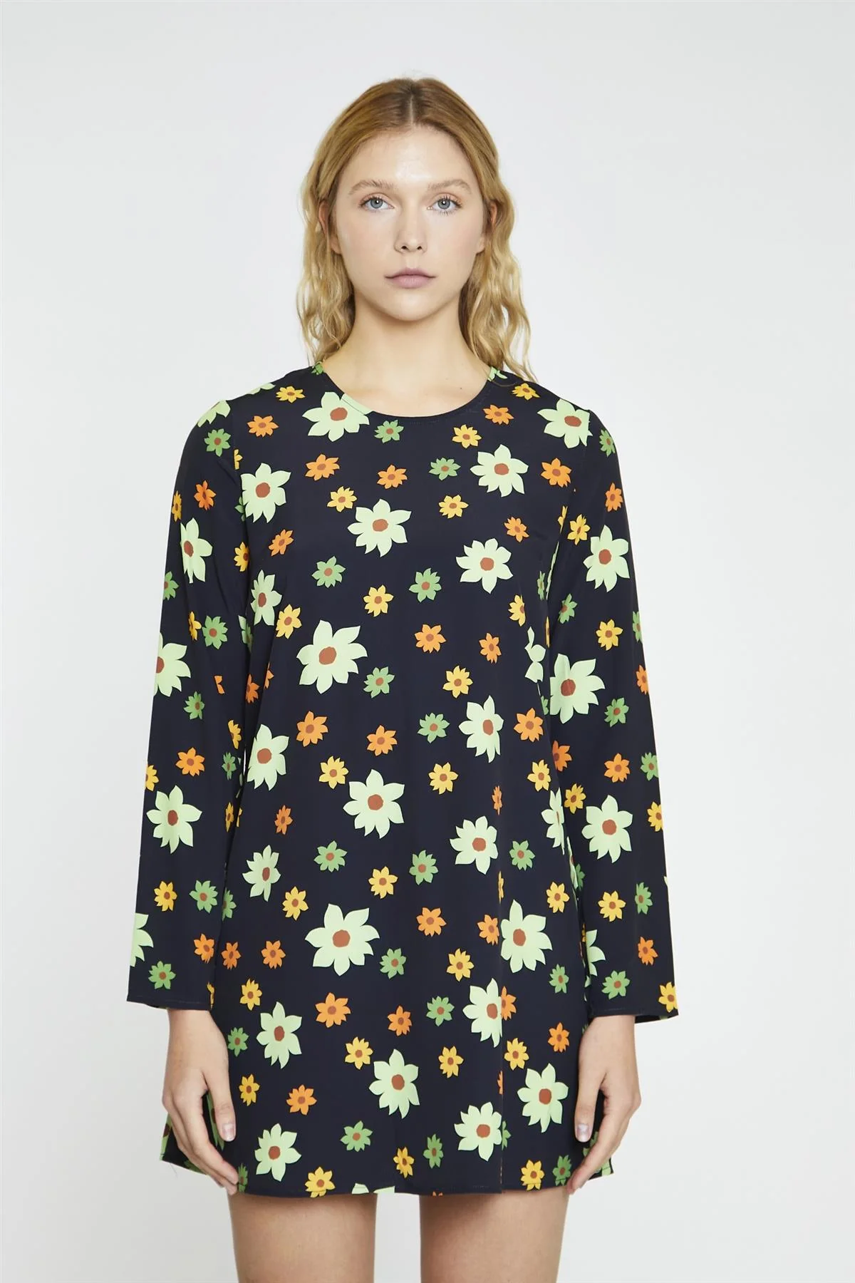 Black-Green-Flower Long-Sleeve Mini-dress - Image 3