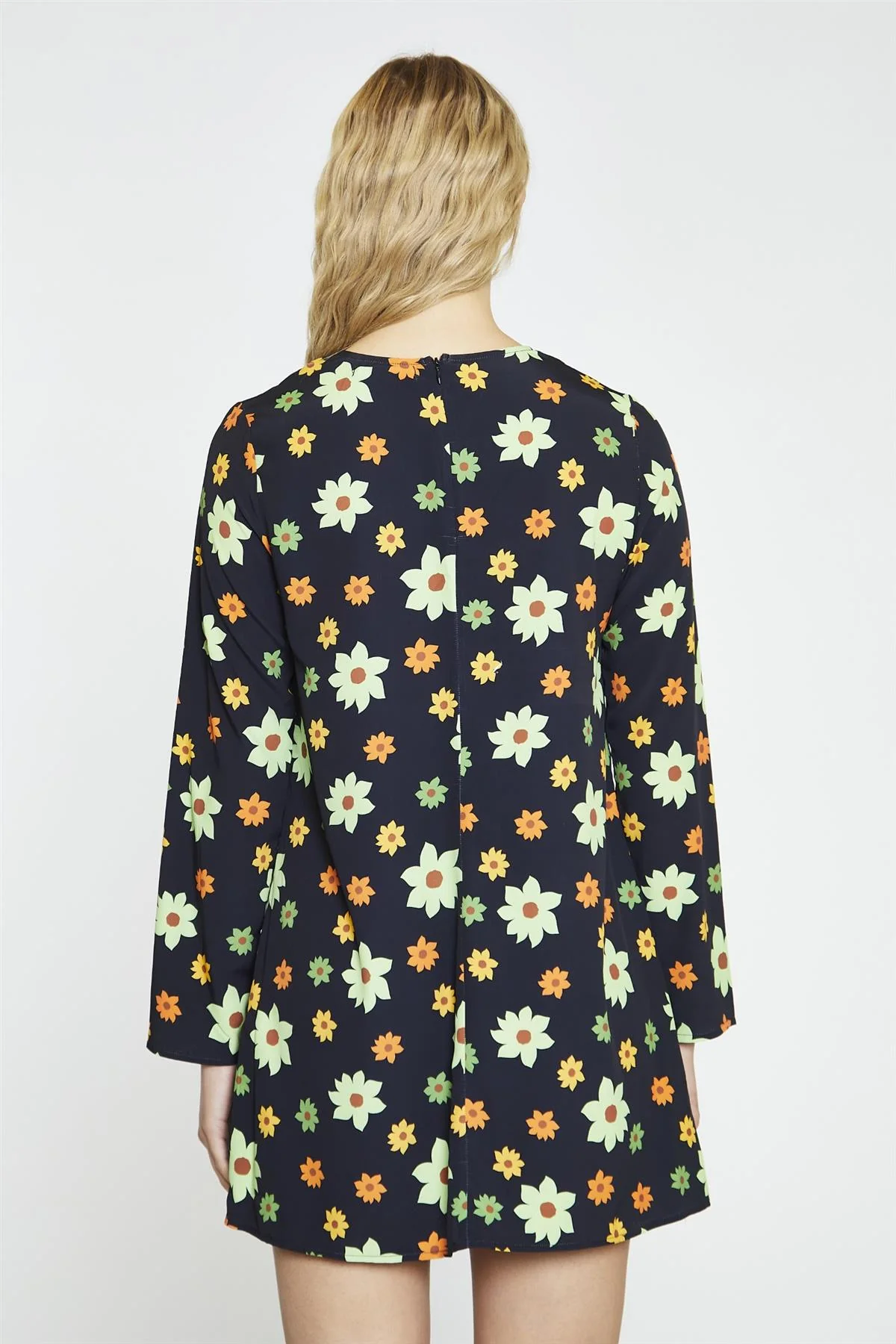 Black-Green-Flower Long-Sleeve Mini-dress - Image 4