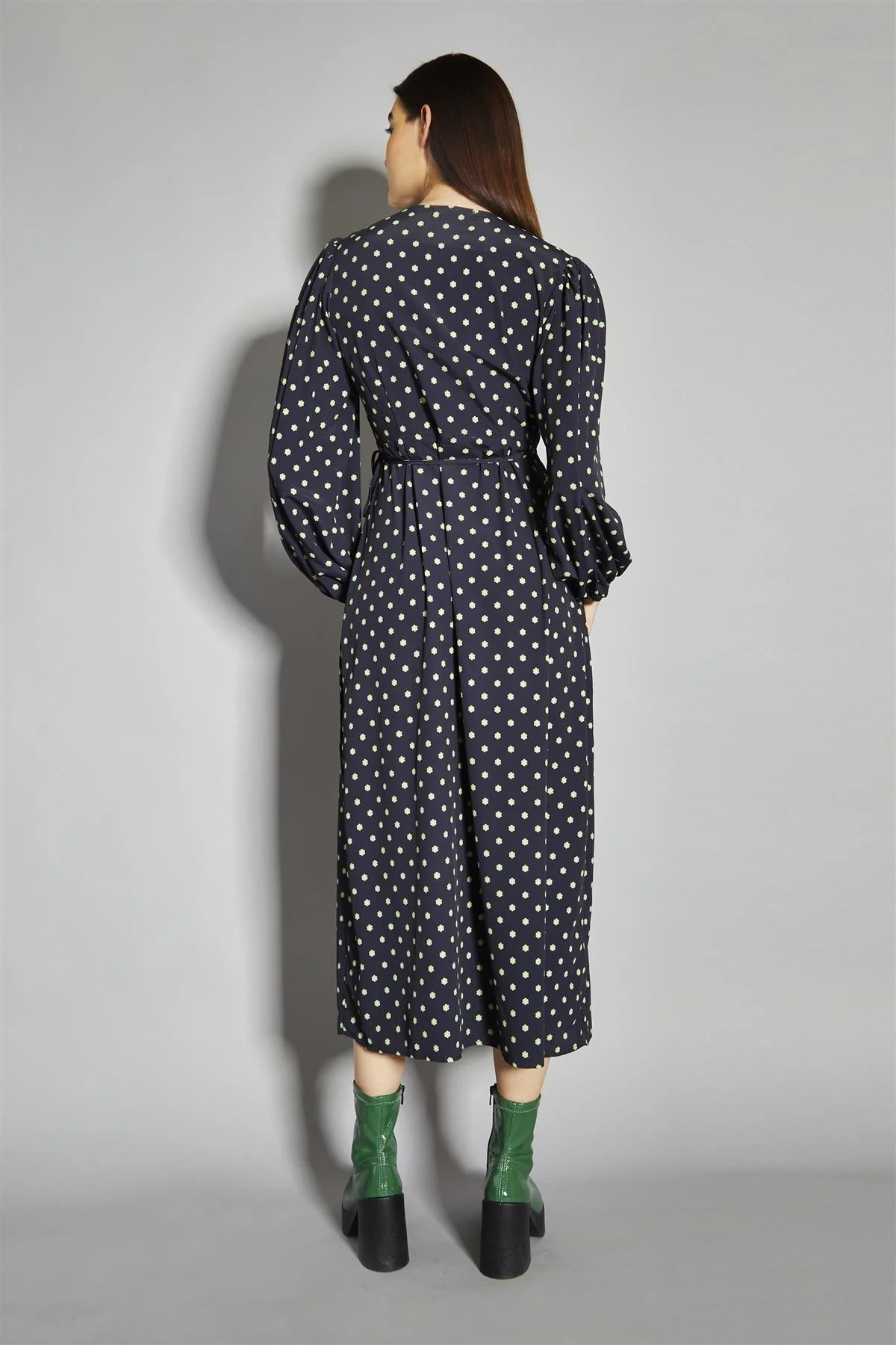 Black-Green Geo-Daisy Wrap Maxi-Dress - Image 2