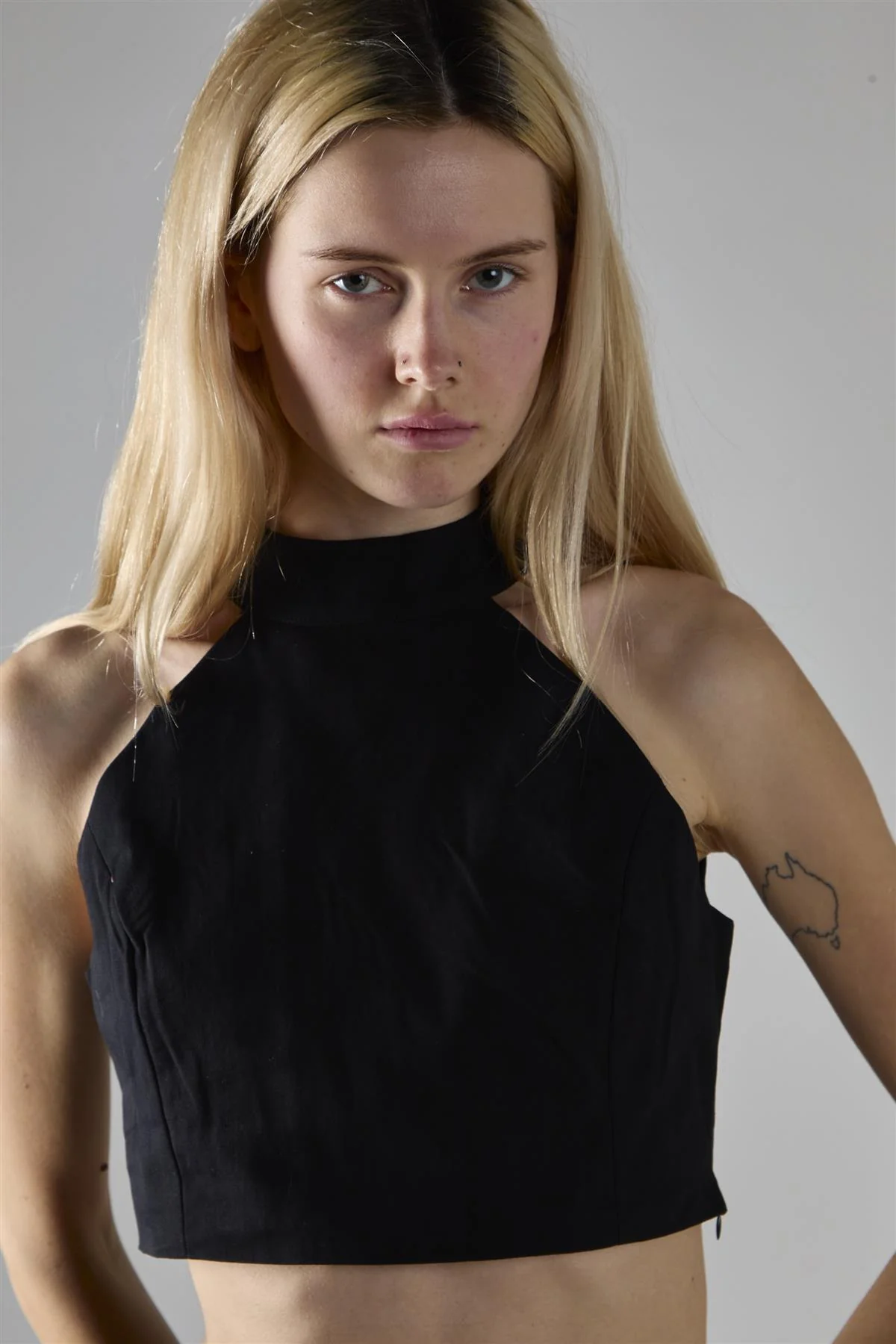 Black Halter-Neck Crop-Top - Image 4