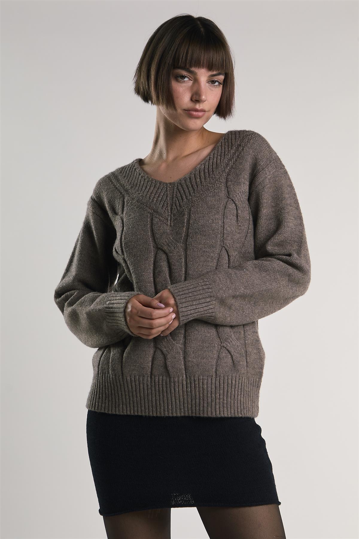 Black Knit-Fitted Mini-Skirt - Image 3