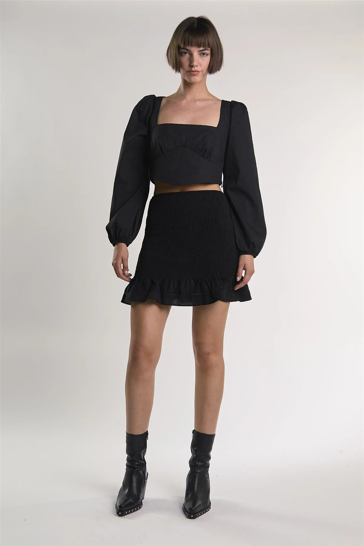 Black Long-Puff-Sleeve-Tie-Detail Crop-Top
