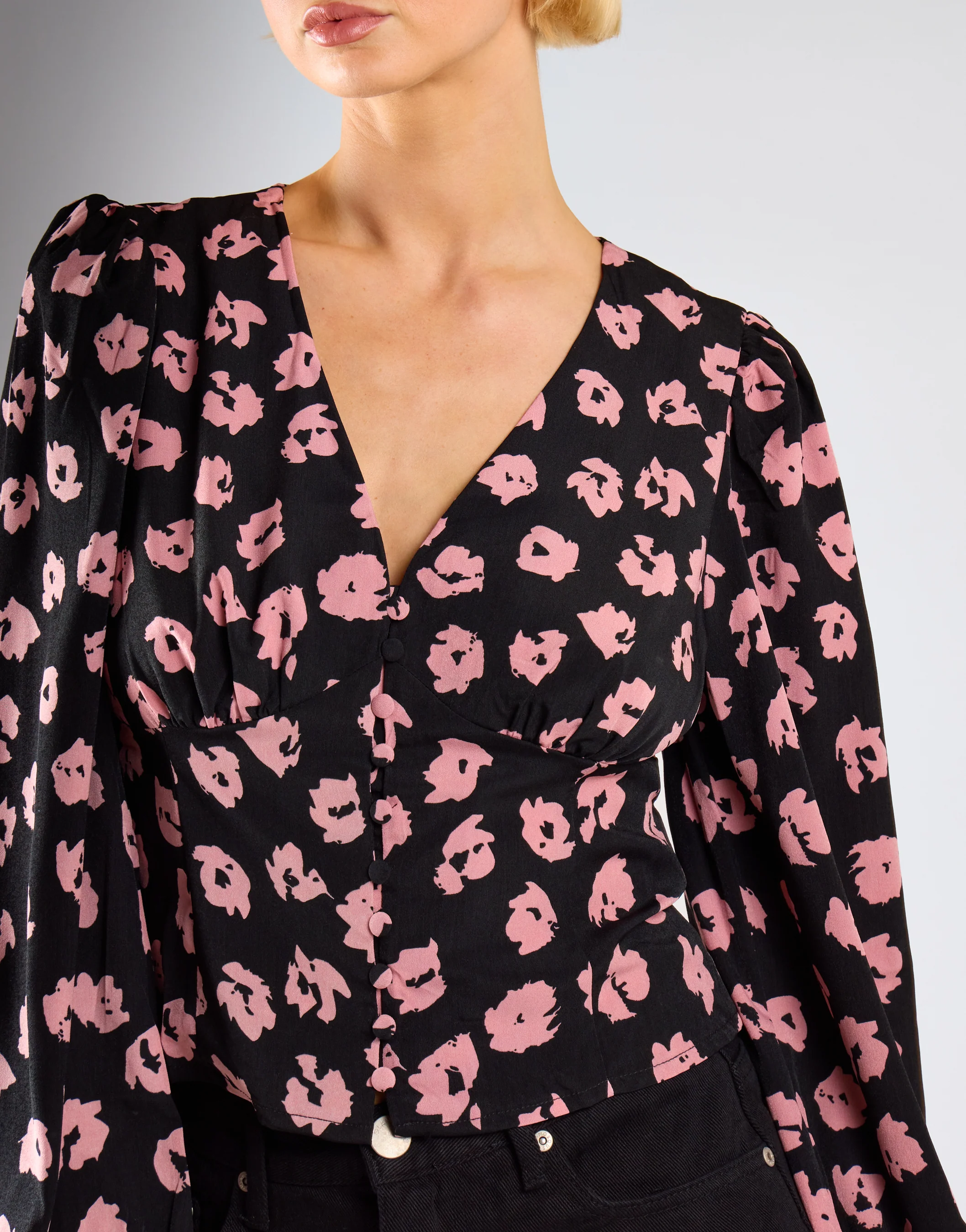 Black-Pink-Splodge Long-Sleeve-Button-Front V-Neck-Blouse - Image 3
