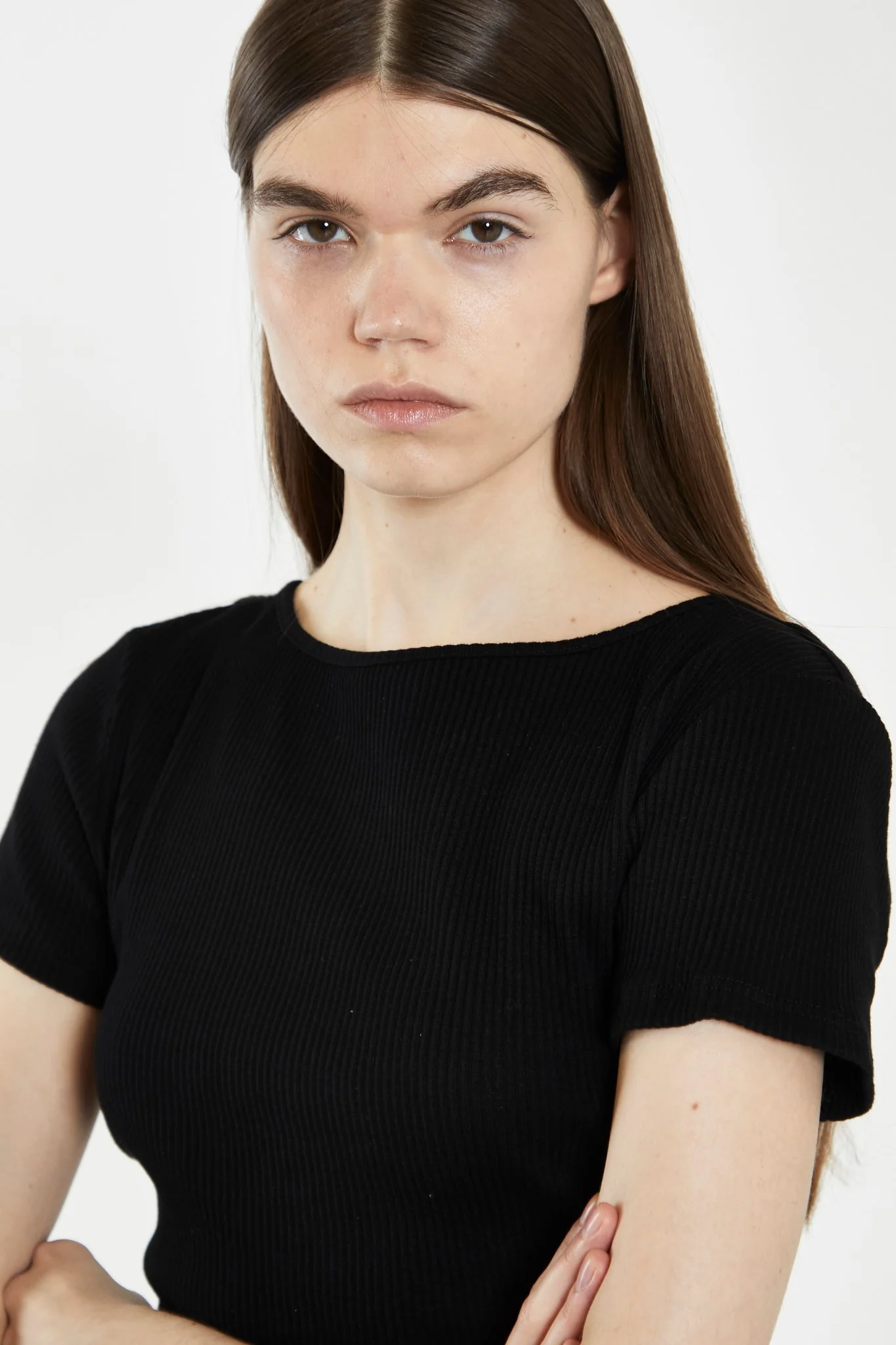 Black Rib Open-Back Crop Top - Image 4