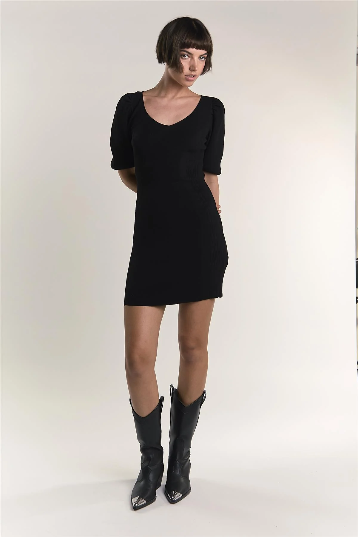 Black Ribbed-Body-Con Mini-Dress - Image 5