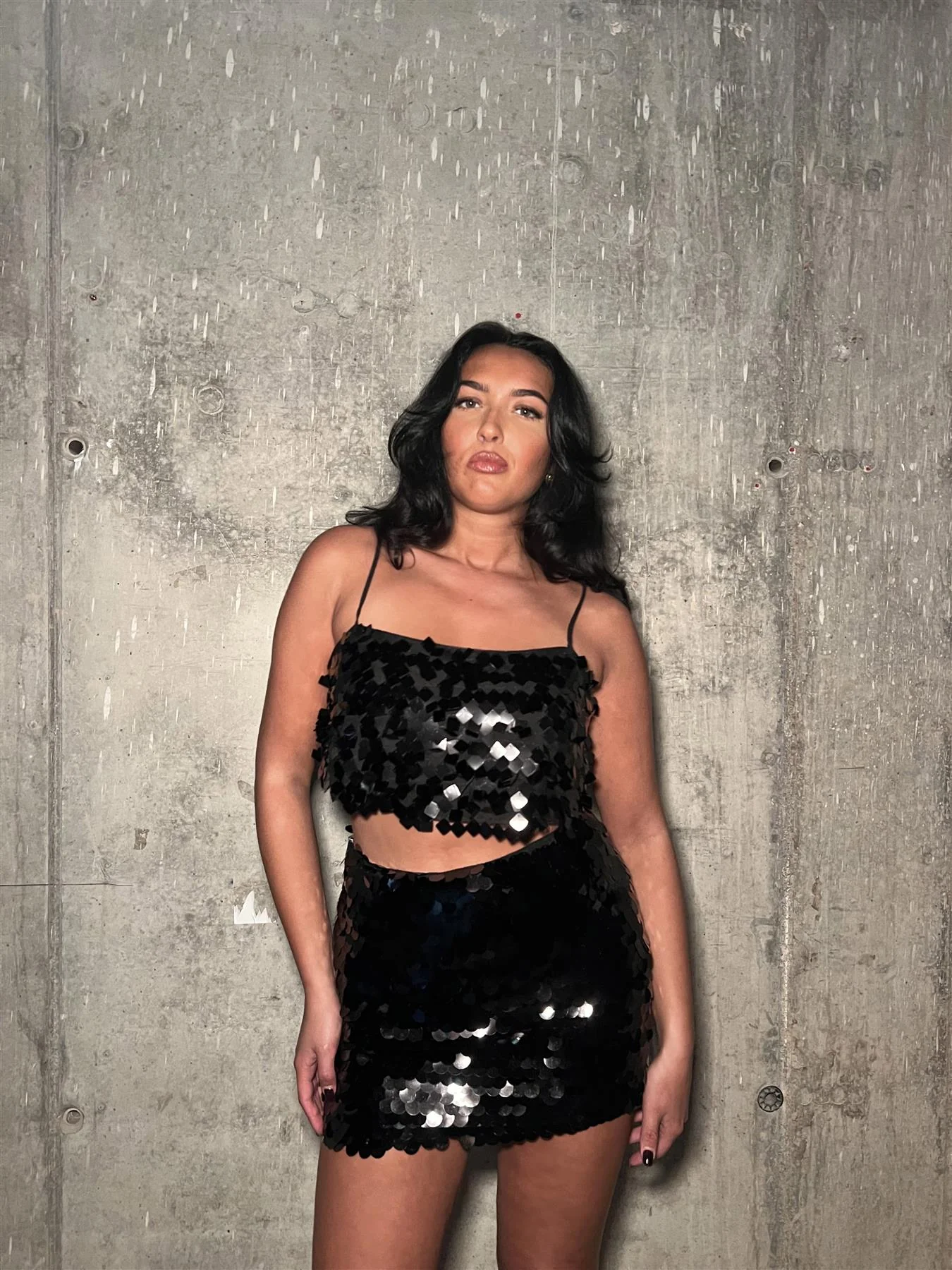 Black-Sequin Crop-Top - Image 5