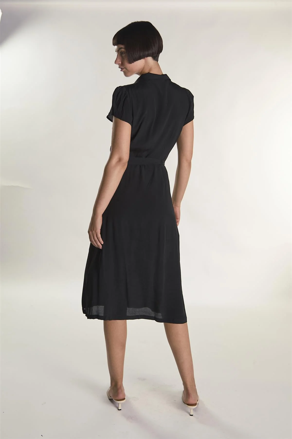 Black Short-Sleeve-Button-Front-Wrap Midi-Dress - Image 2