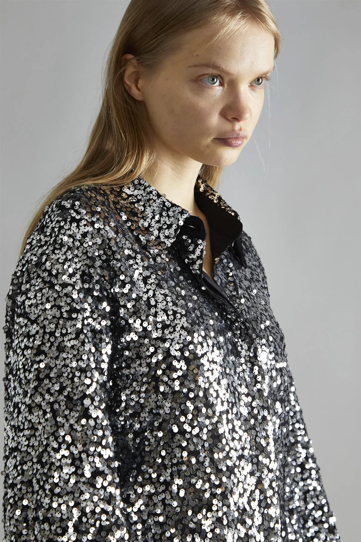 Black-Silver Sequin Loose-Fit Shirt - Image 4