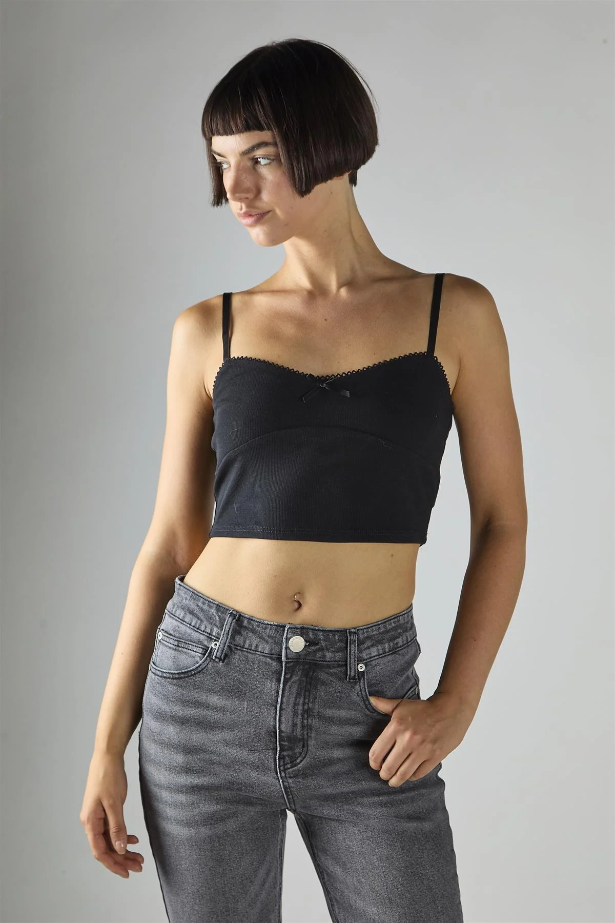 Black Sleeveless-Ribbed-Bow-Detail Crop-Top - Image 3