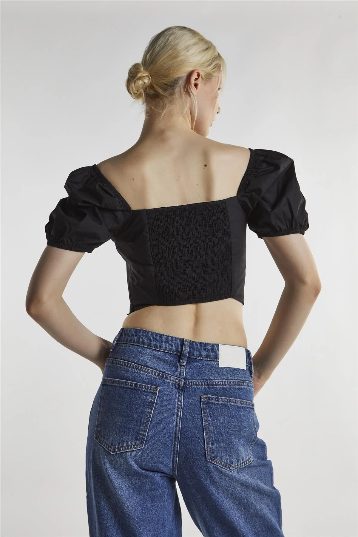 Black Sweetheart Neckline Crop-top - Image 2