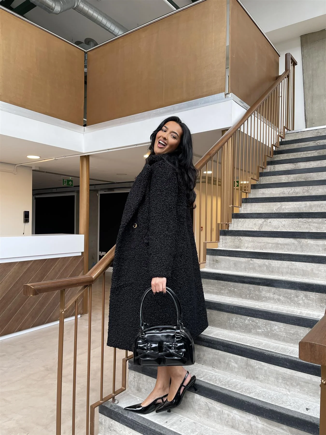 Black Teddy-Fur Longline-Coat - Image 3