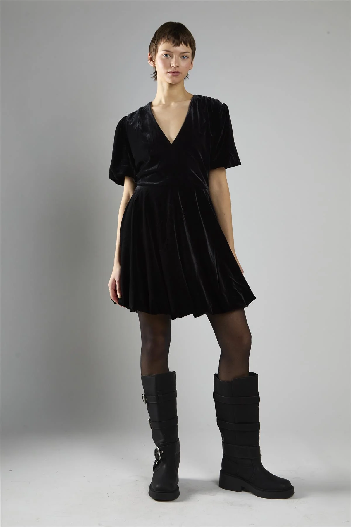 Black Velvet Short Sleeve Skater Mini Dress - Image 5