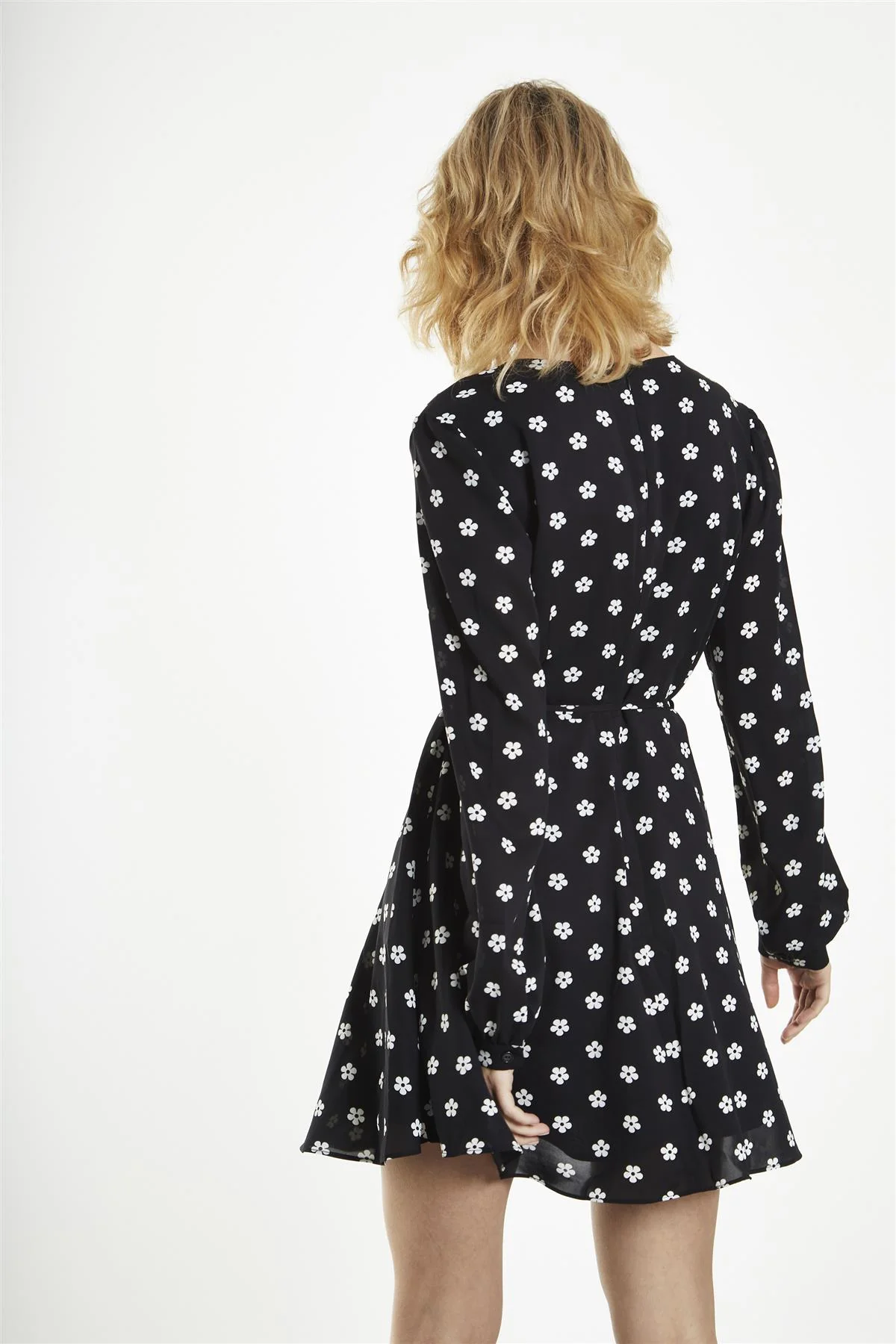 Black-White Daisy Long Sleeve Mini-Dress - Image 2