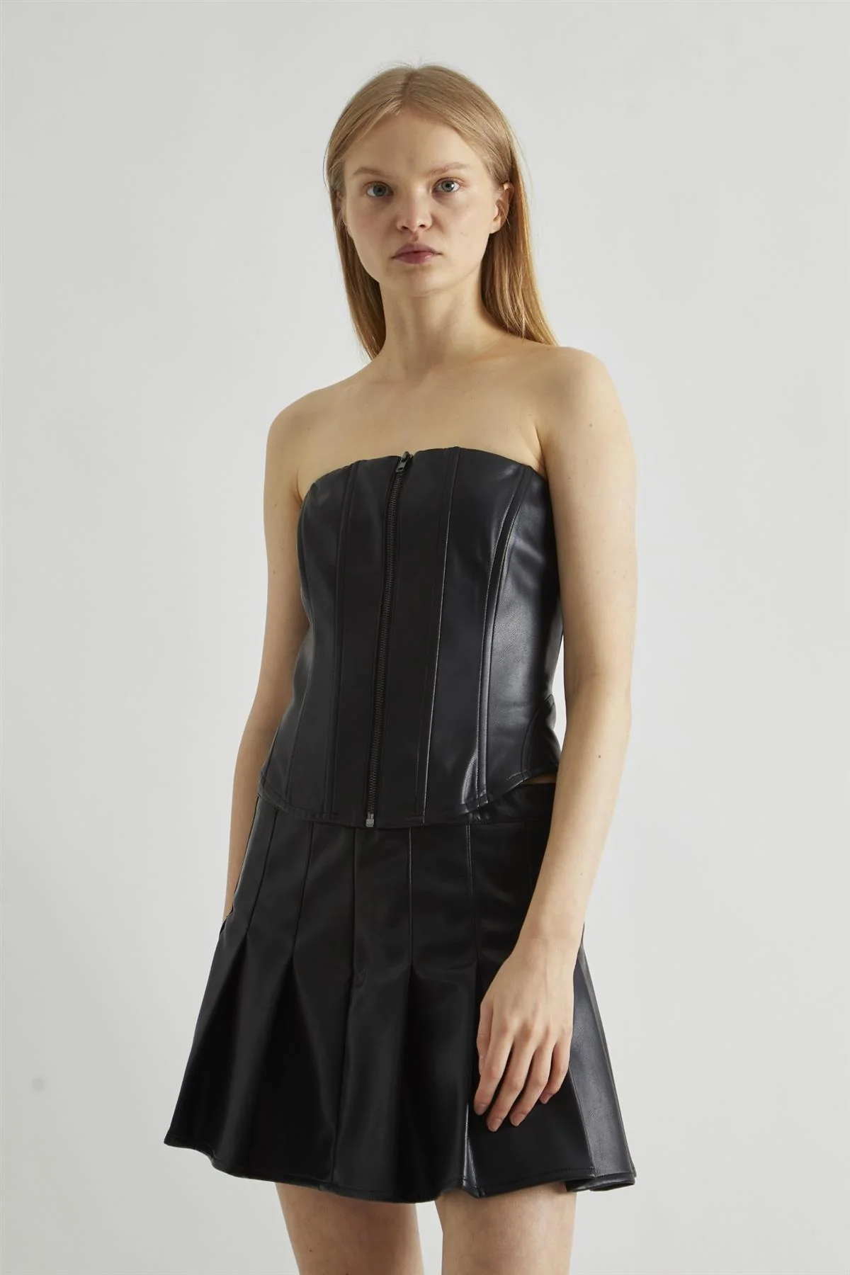 Black Zip-Through Corset-Top - Image 3