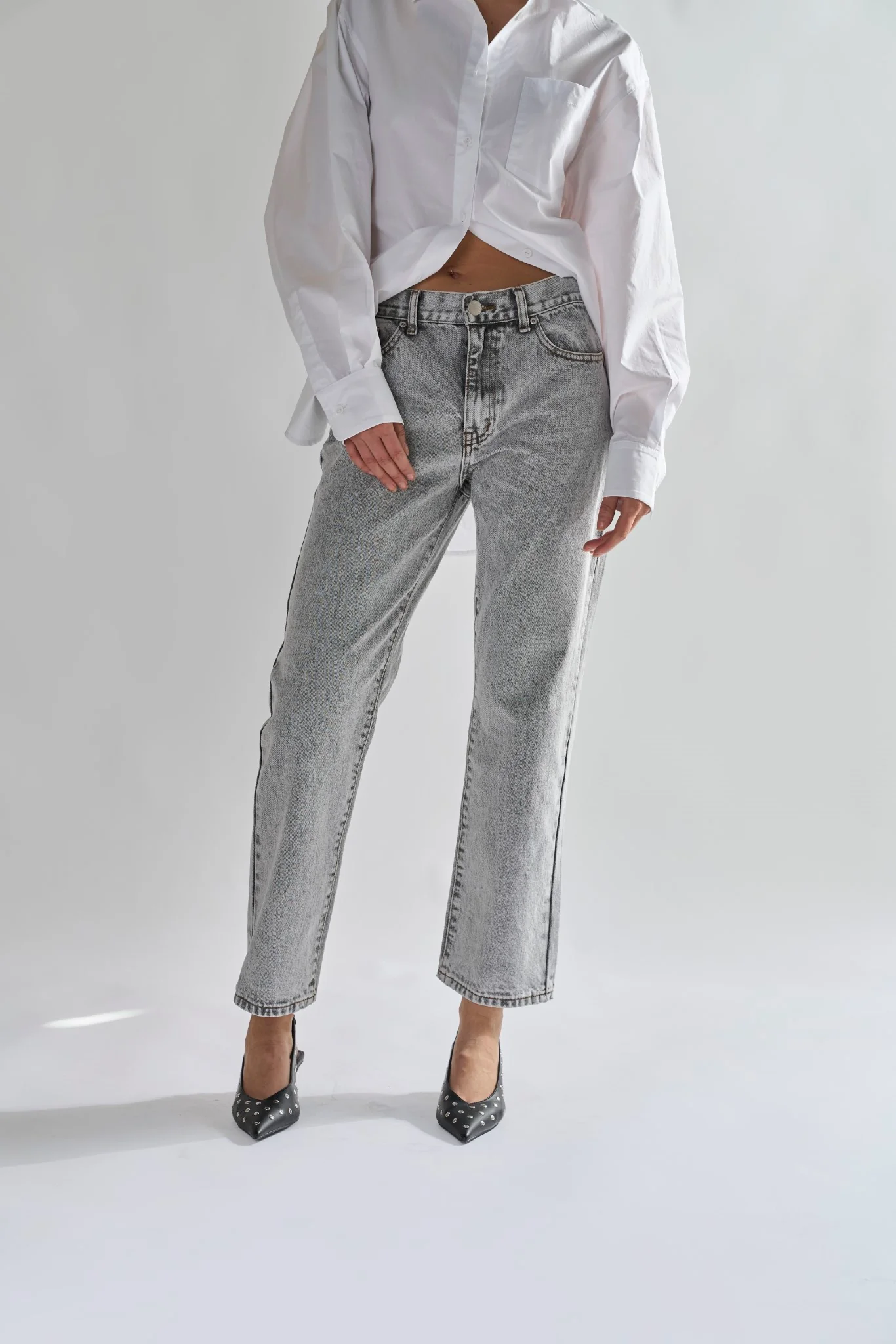 Bleach-Acid Black Straight Jeans - Image 4