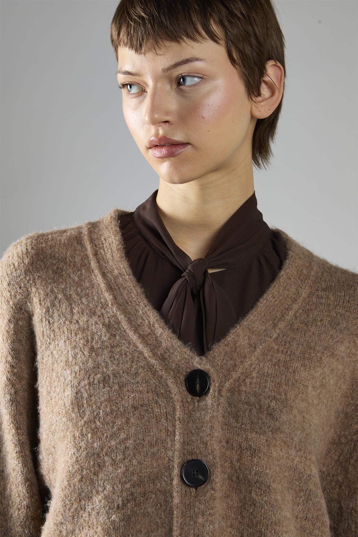 Brown Marl V-Neck Button-Front Long Sleeve Cardigan - Image 4