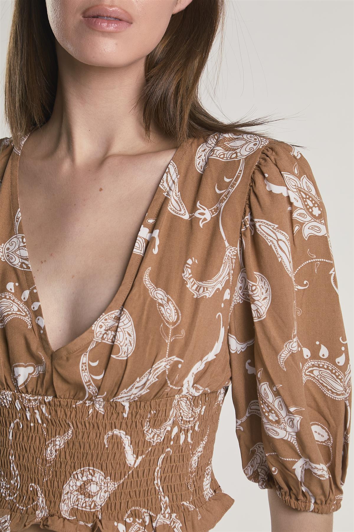 Brown Paisley Puff Sleeve V Neck Crop Top - Image 4