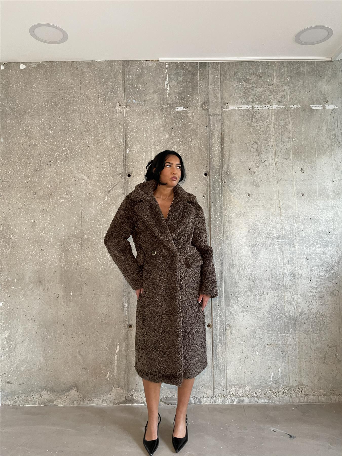 Brown Teddy-Bear Maxi-Coat - Image 5
