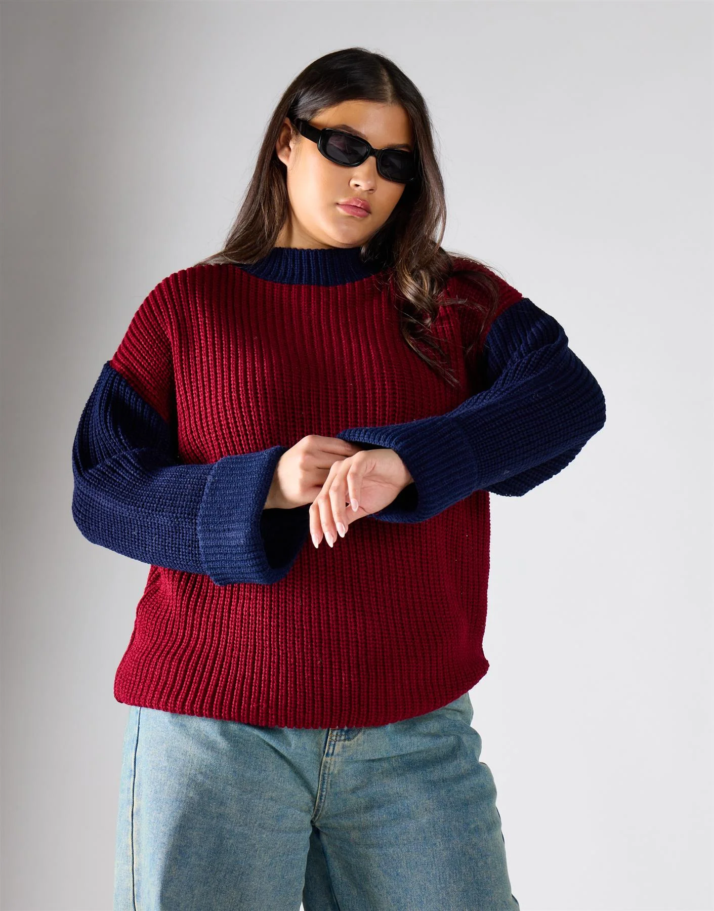 Burgundy Navy Round Neck Knit Jumper - Image 4