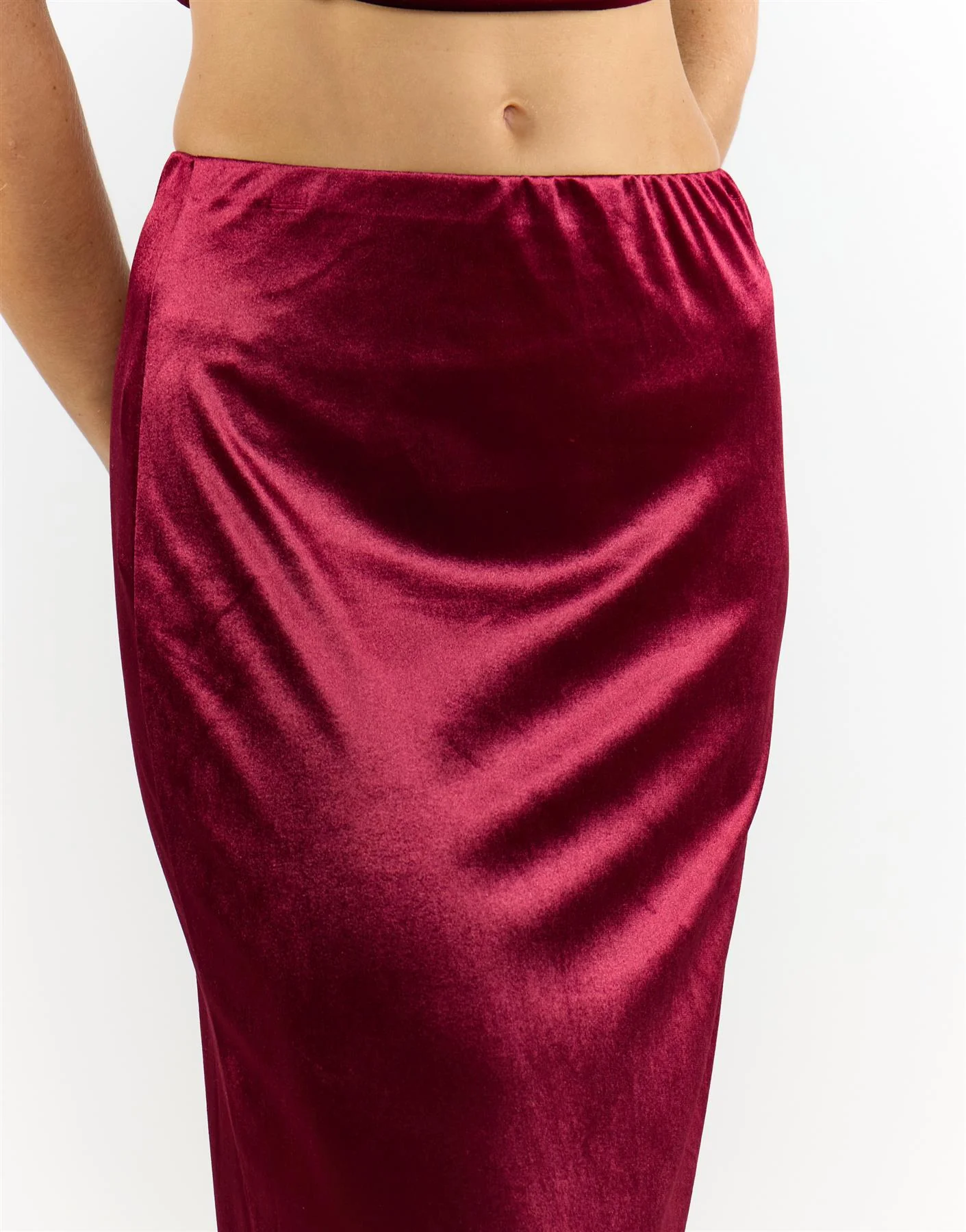 Burgundy Velvet Mid-Rise Maxi Skirt - Image 3