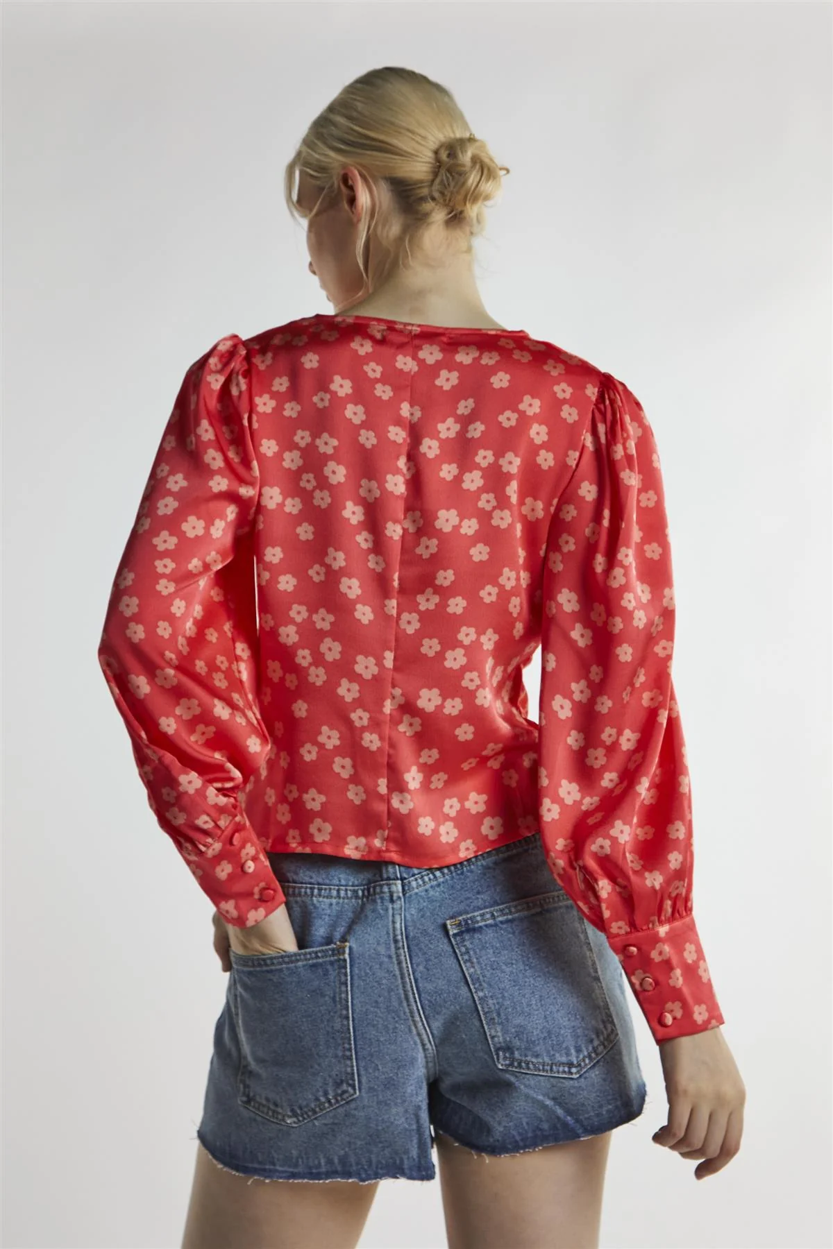 Coral-Pink Daisy Long-Sleeve Top - Image 2