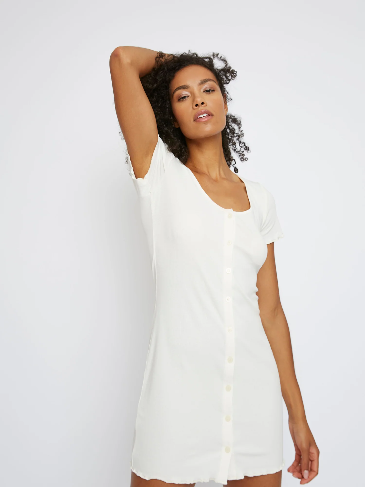 Glamorous Off White Short Sleeve Button Up Dress - Image 3