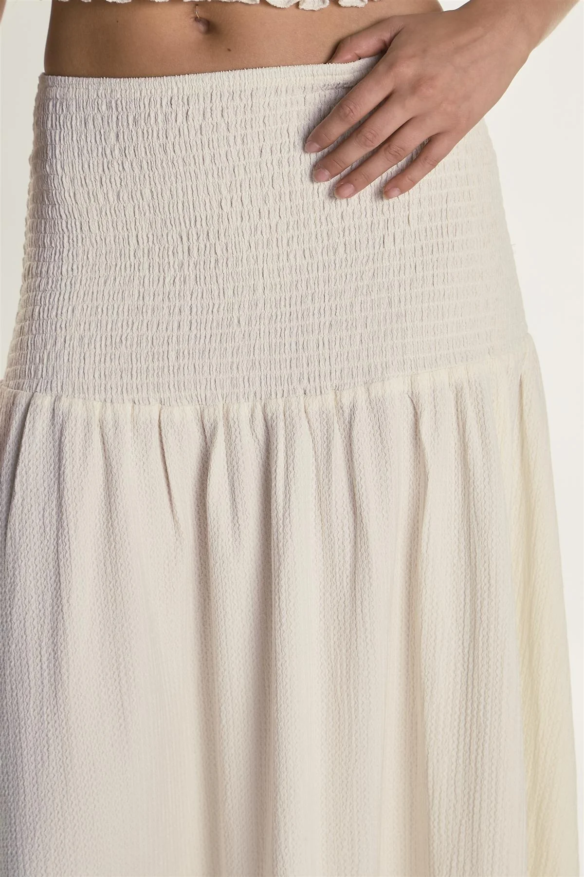 Cream Crinkle Drop Waist Maxi Skirt - Image 3