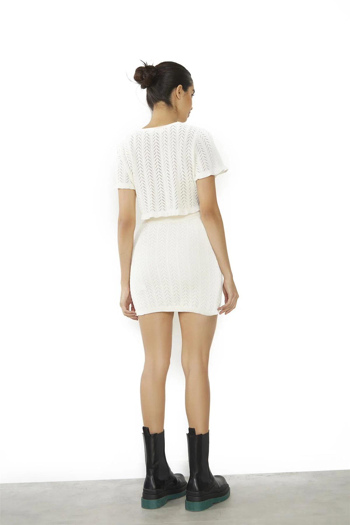 Cream Open-Knit-Lettuce-Trim Crop-Top - Image 2