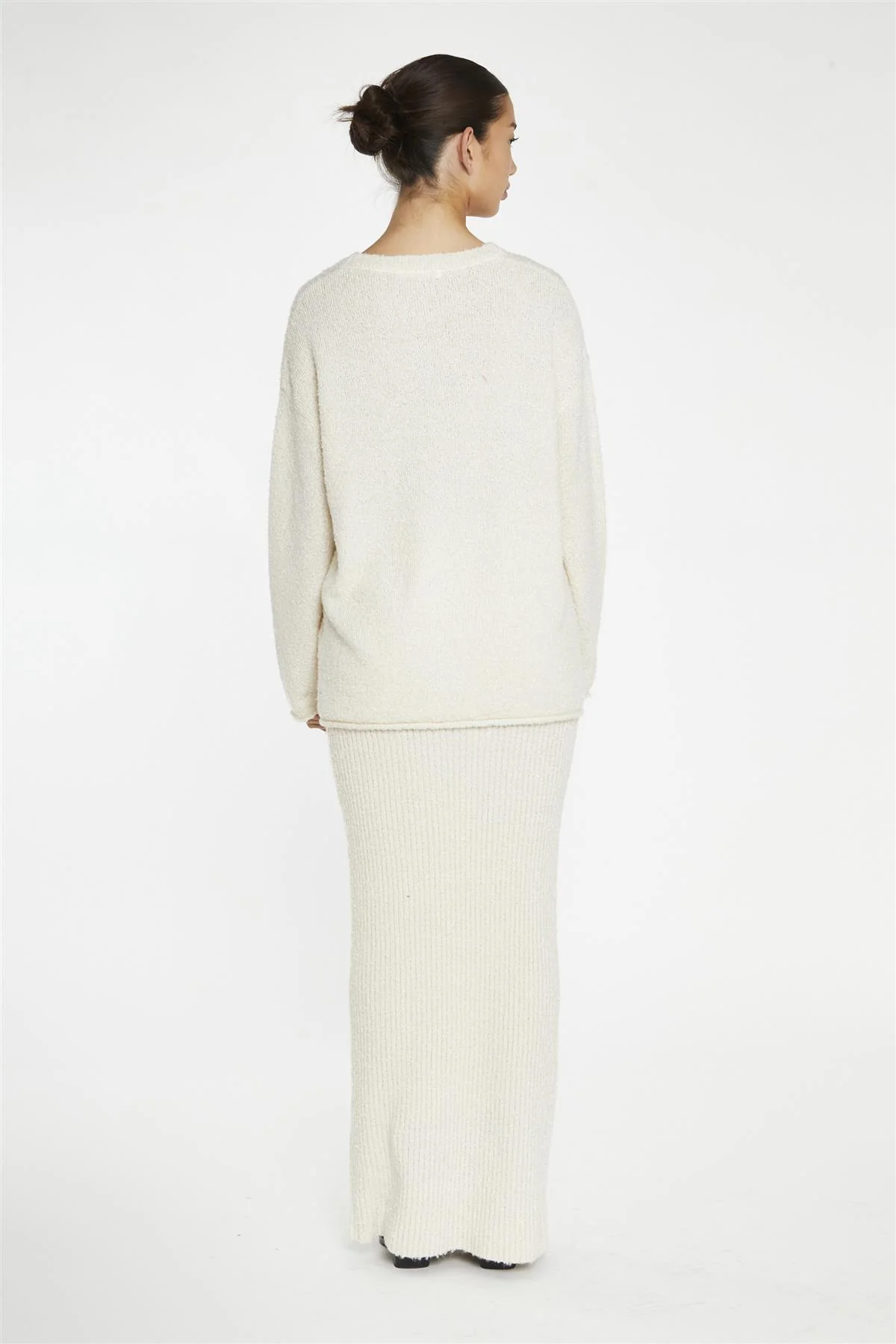 Cream Oversized-Jumper - Image 2