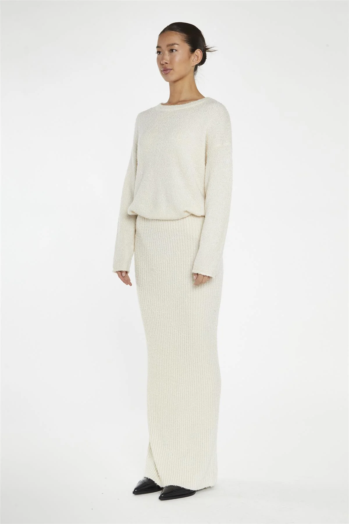 Cream Oversized-Jumper - Image 4