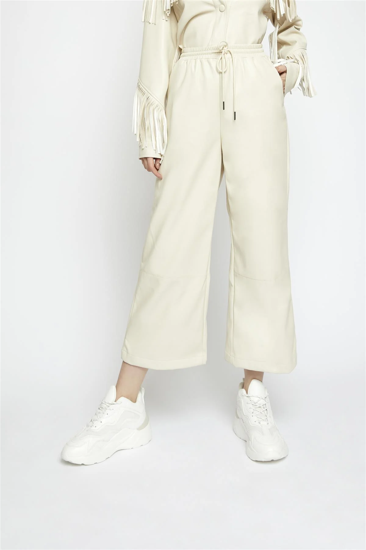 Cream-Pu Wide-Leg-Trousers - Image 3