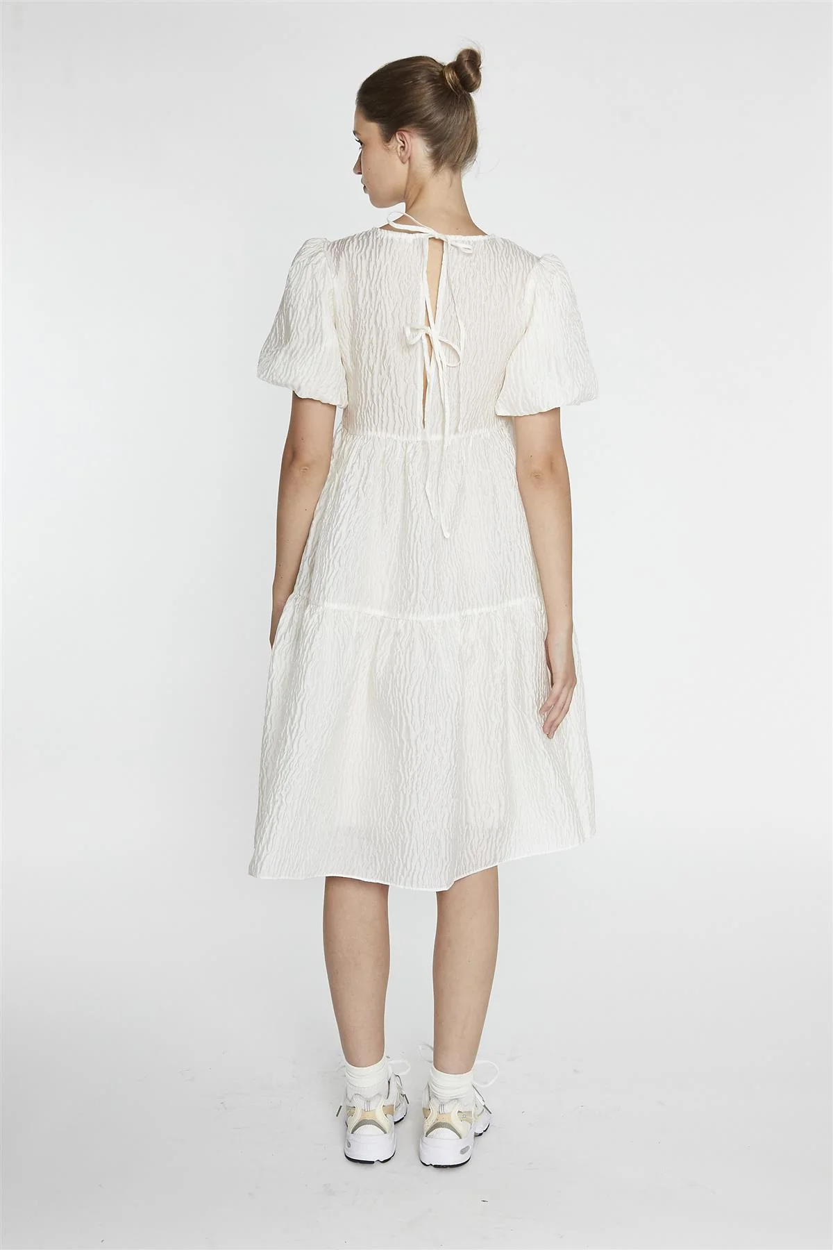 Cream Textured-Brocade Tiered Midi-Dress - Image 2