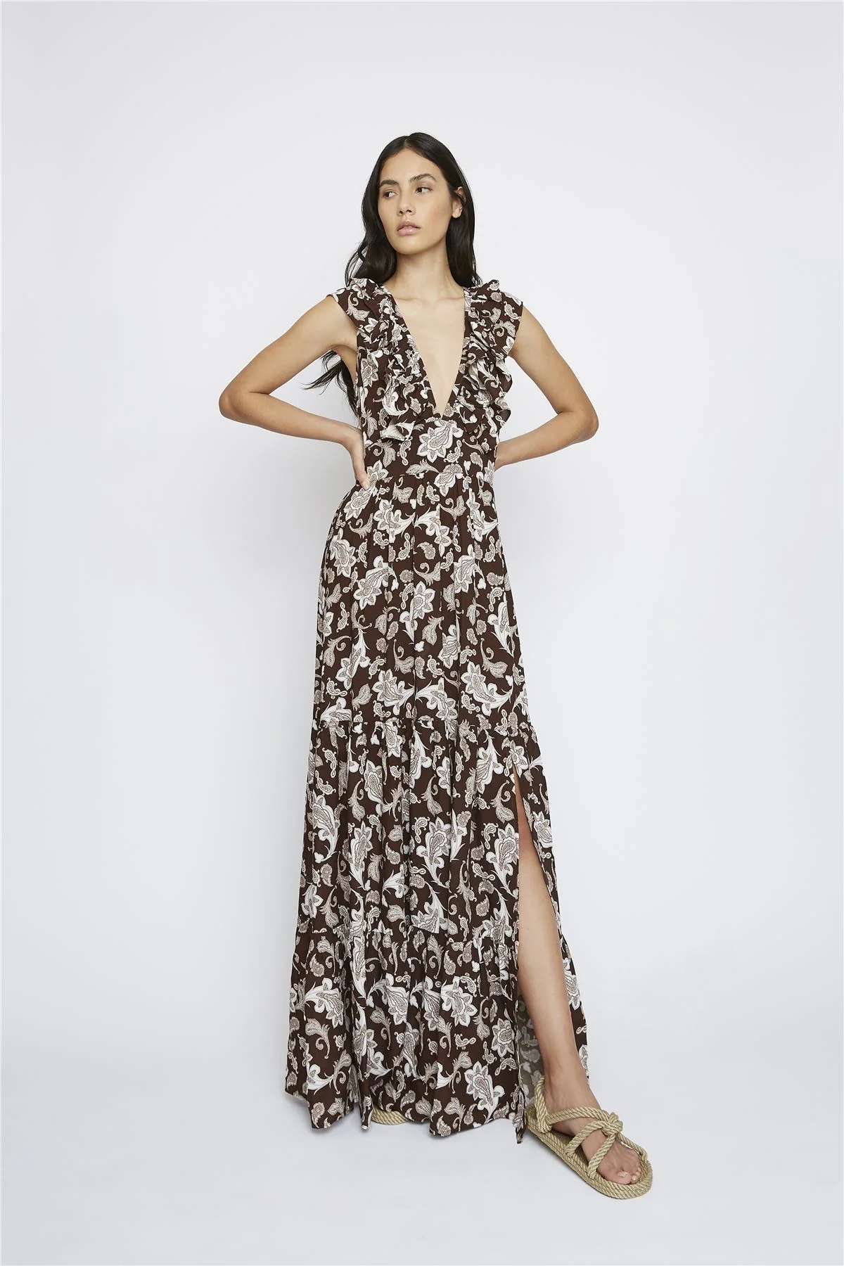 Dark-Brown-Paisley Deep-V-Neck Maxi-Dress - Image 4
