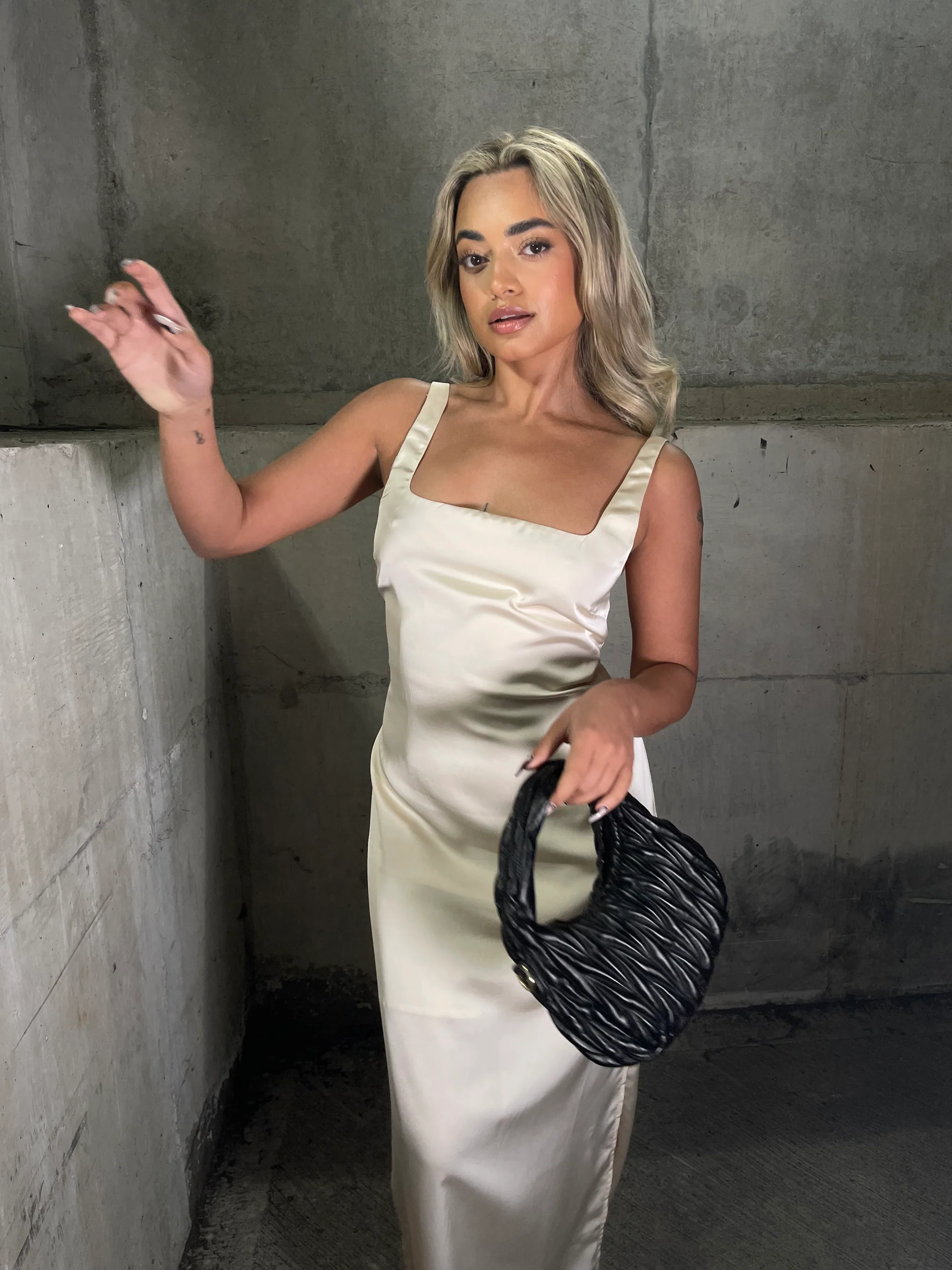 Dark-Cream Satin Tailored Square-Neck Midi-Dress - Image 3
