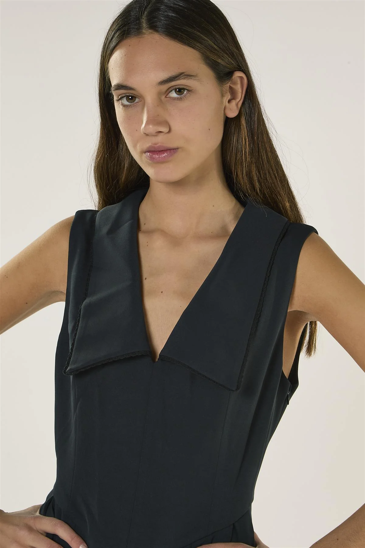 Dark Navy V Neck Sleeveless Dress - Image 3