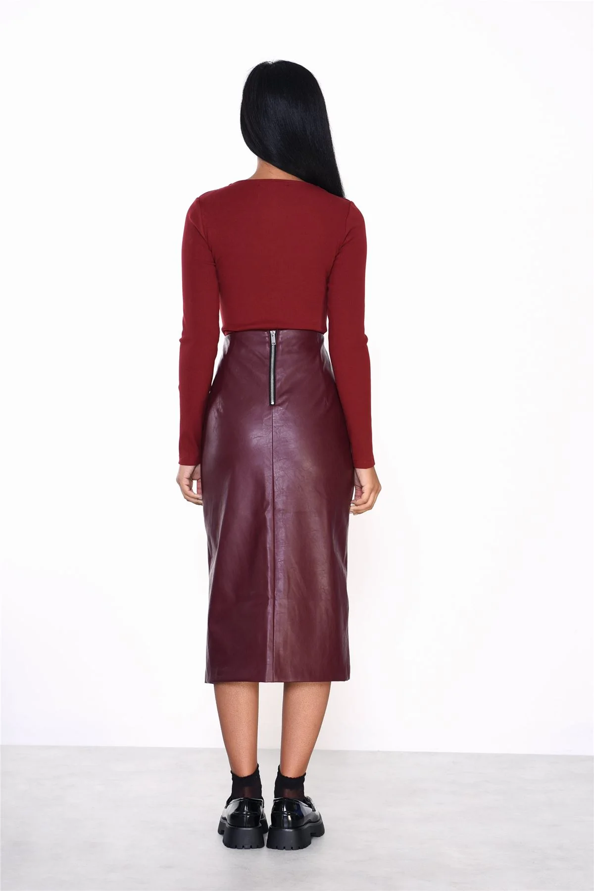 Deep Red Scoop Neck Long-Sleeve-Bodysuit - Image 2