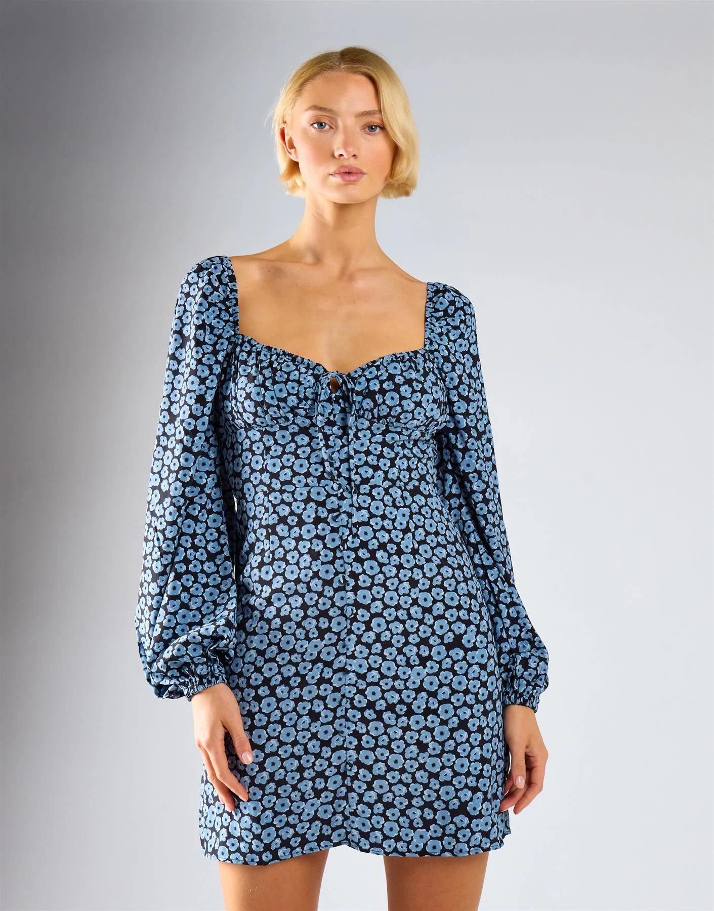 Dusty Blue Mini Floral V-Neck Shift Dress - Image 4