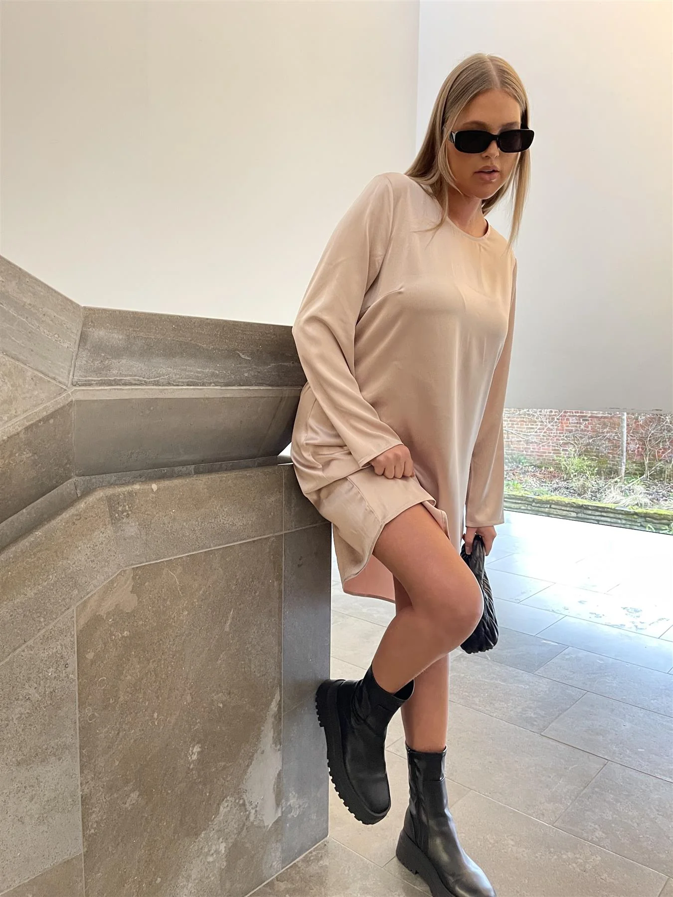 Dusty-Pink Crew-Neck Midi-Dress - Image 3