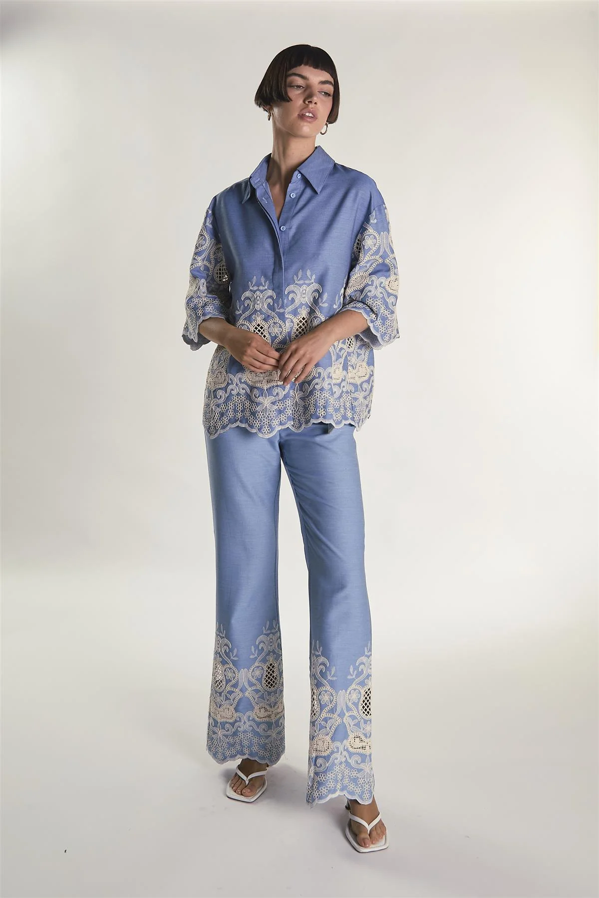 Embroidered Chambray Cropped Shirt - Image 4