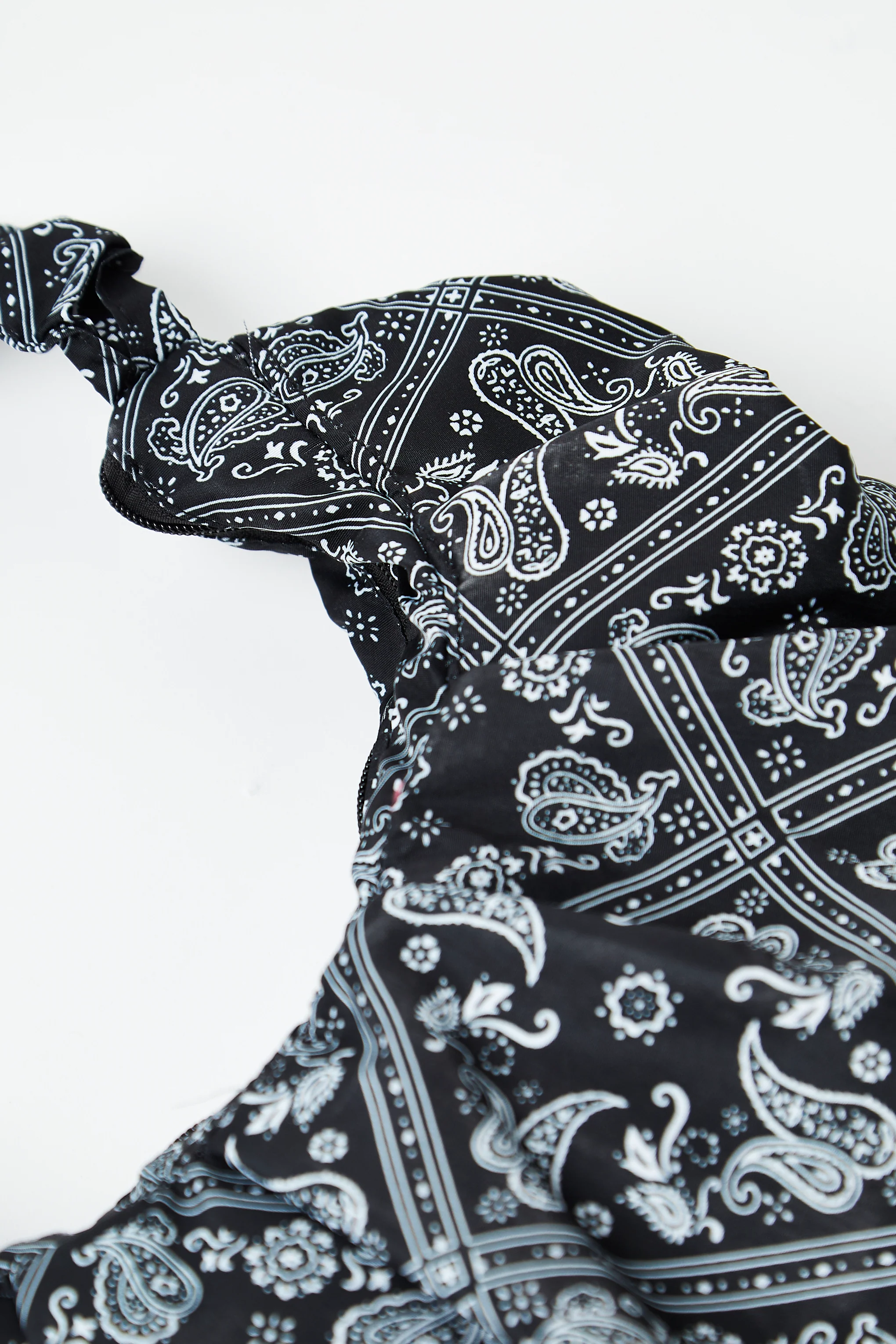 Glamorous Black Bandana Print Shoulder Bag - Image 3