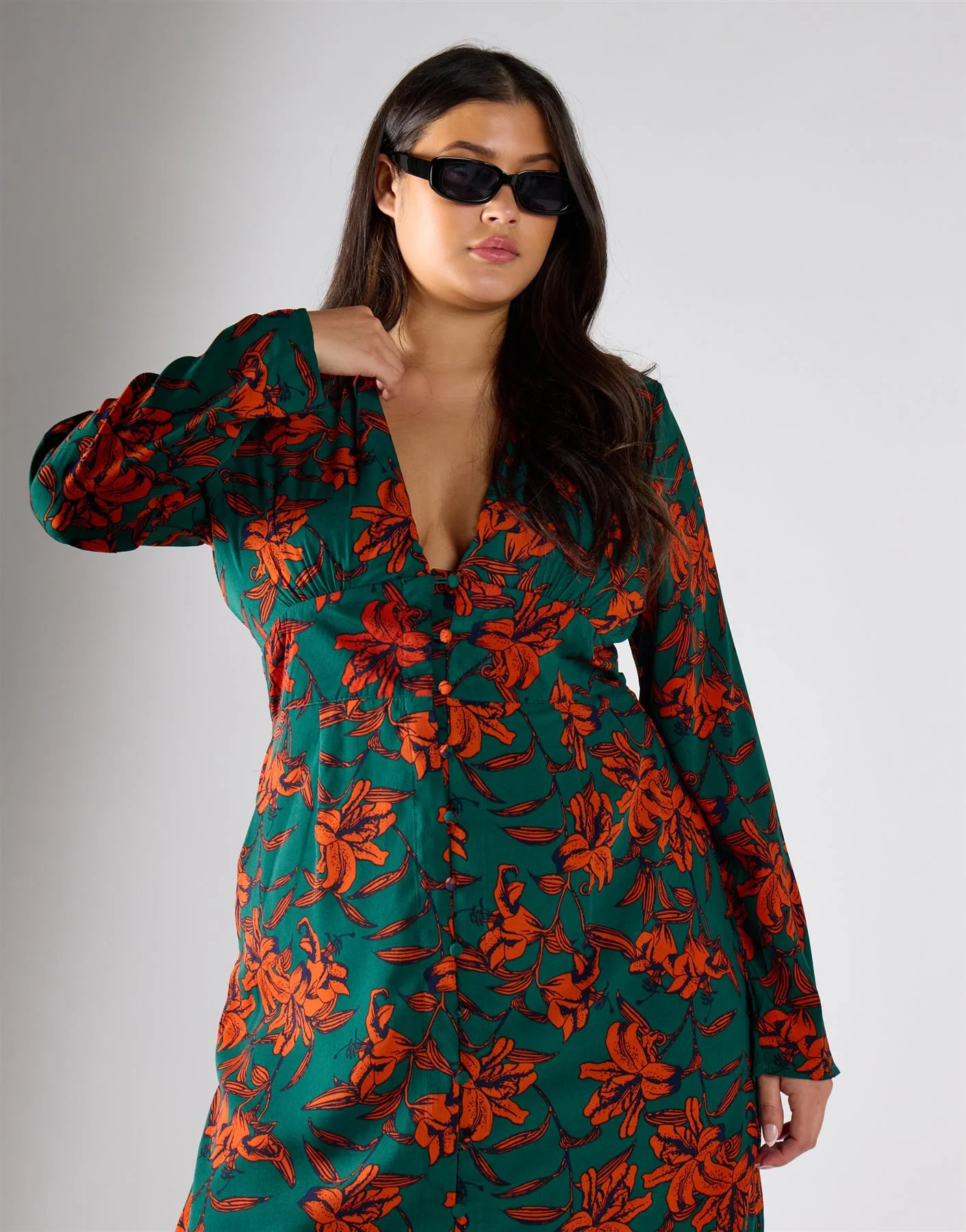 Glamorous Curve Green Rust Floral Multi Channel Maxi Dress - Image 3