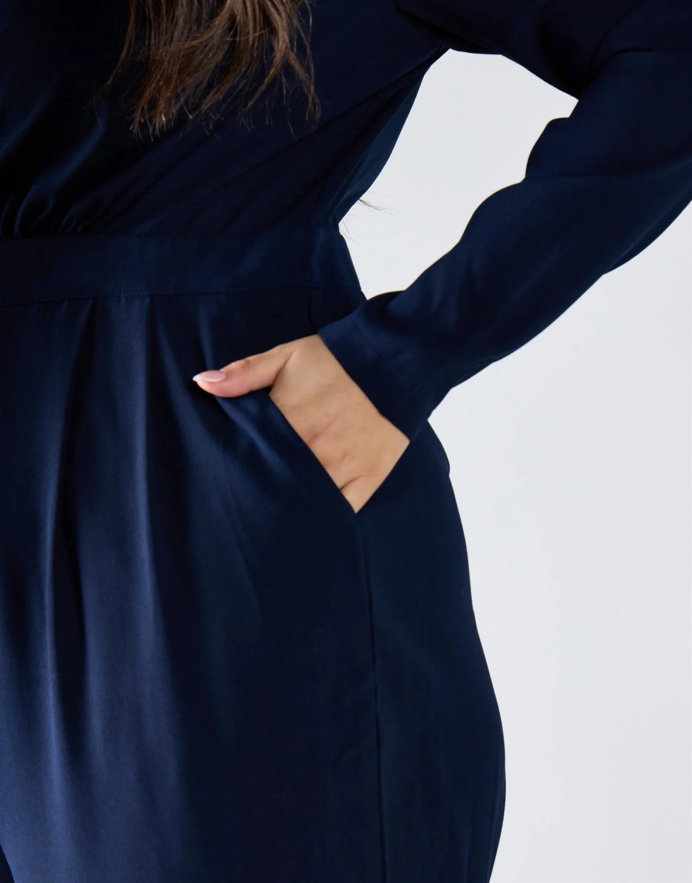 Glamorous Curve Navy Jumpsuit - Image 3