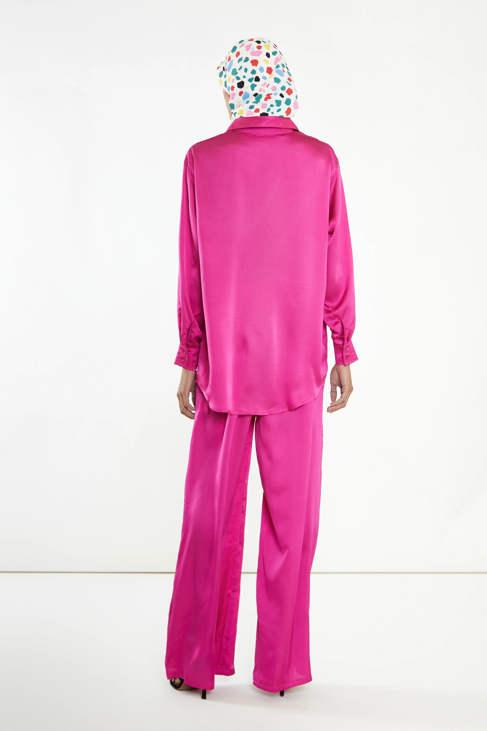 Glamorous Modest Fuchsia Button Front Shirt - Image 4
