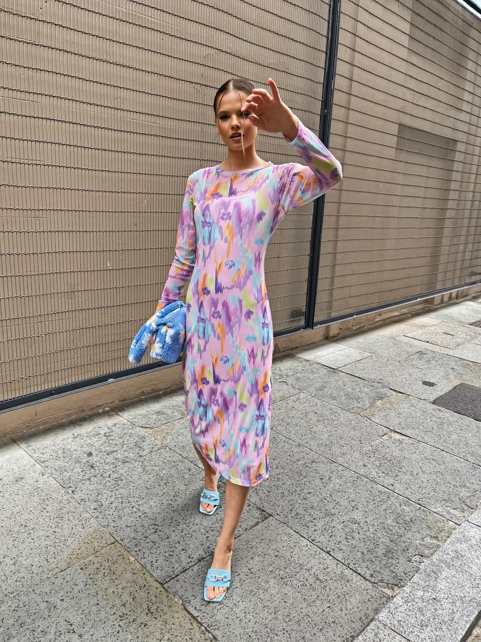 Glamorous womens Multi Blurred Print Midi-Dress - Image 2