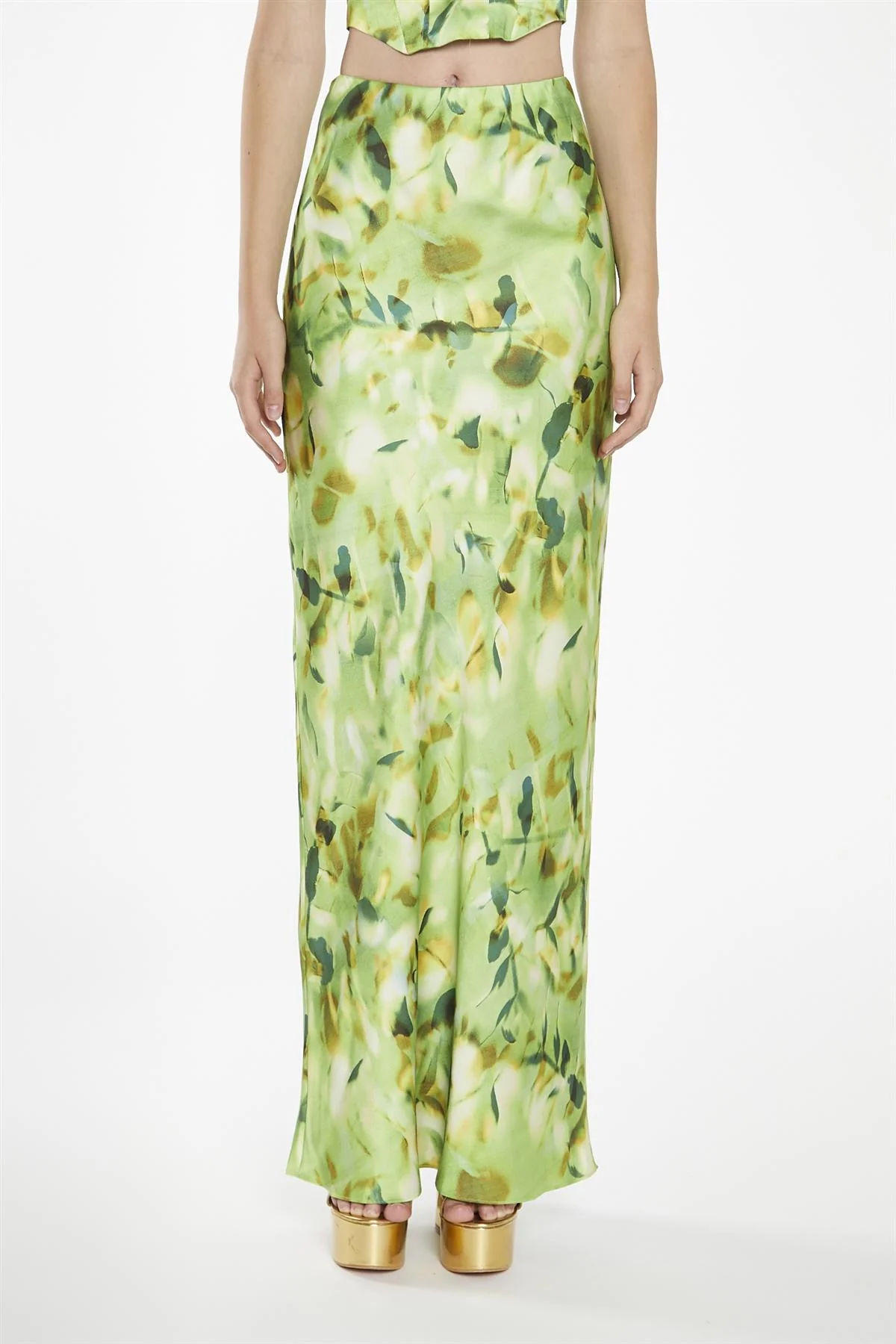Green Multi-Blur Bias-Cut Maxi-Skirt - Image 3