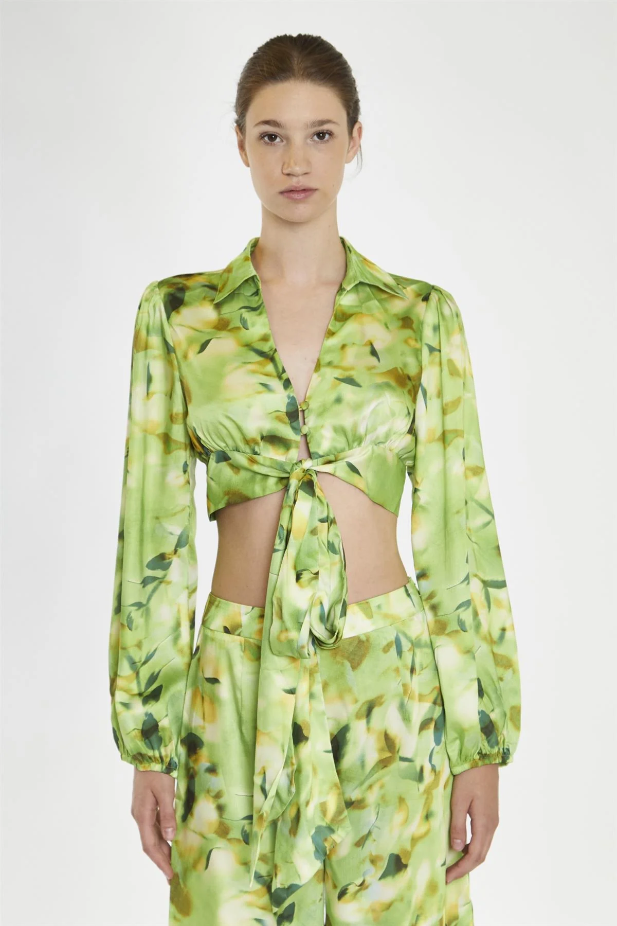 Green Multi-Blur Tie-Front Crop-Blouse - Image 2