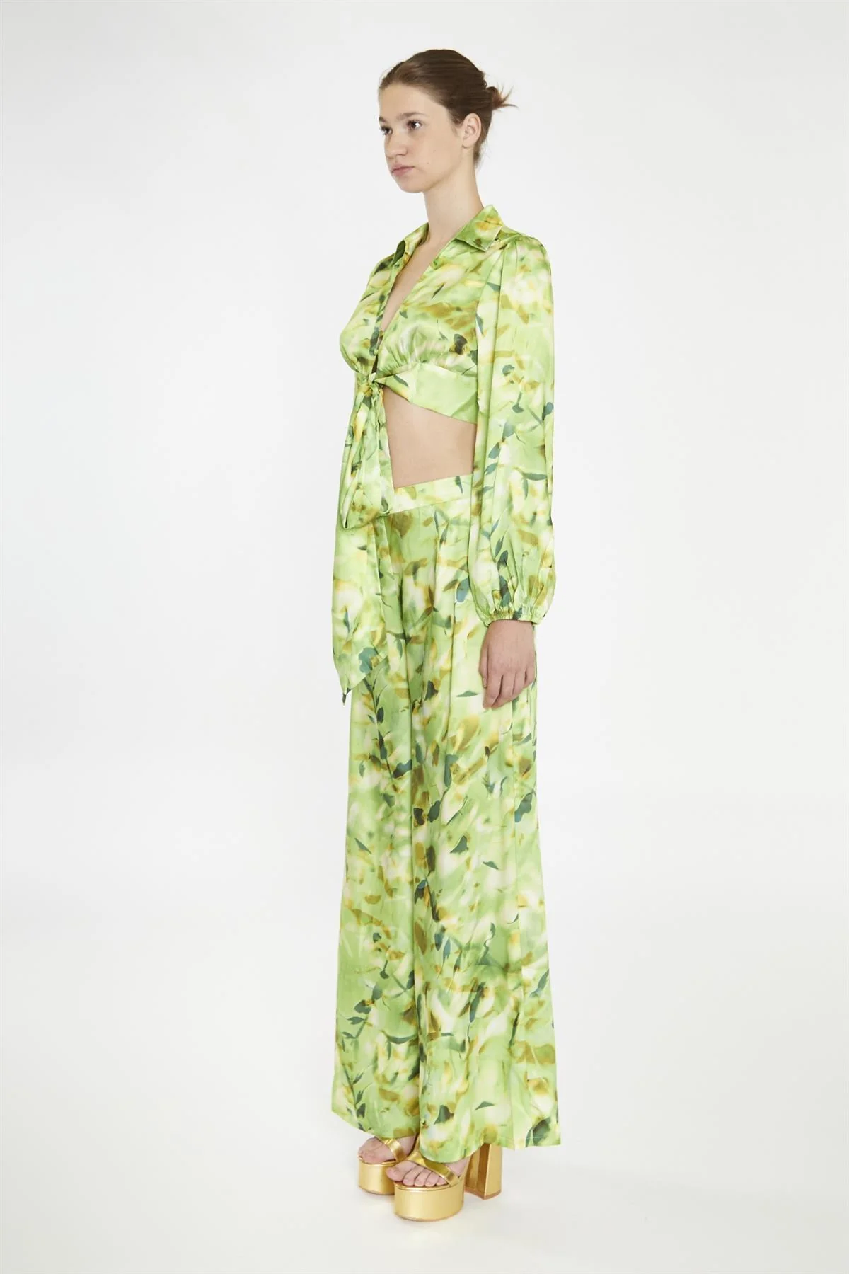 Green Multi-Blur Tie-Front Crop-Blouse - Image 4