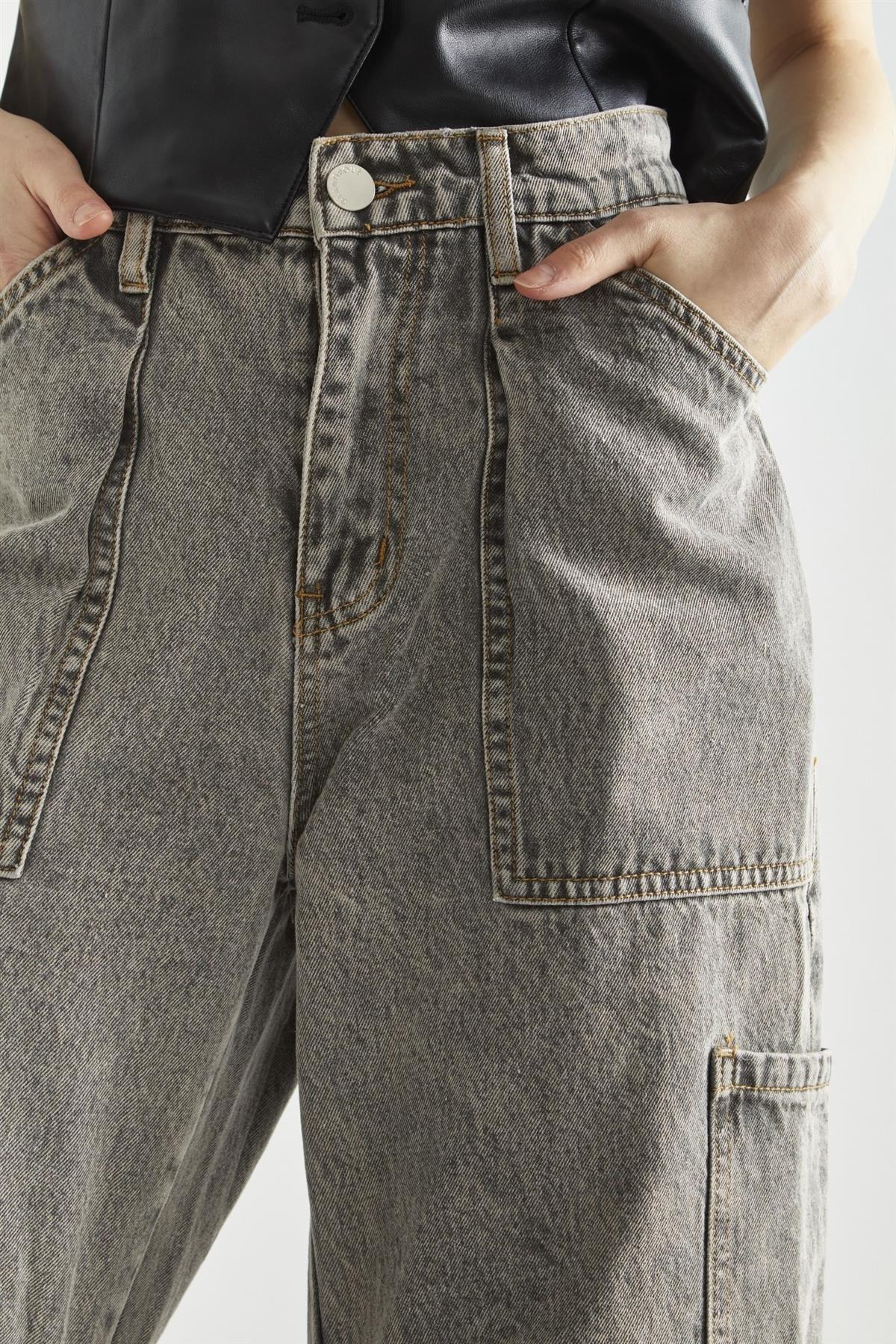 Grey Acid-Wash Denim Low-Rise Jeans - Image 4