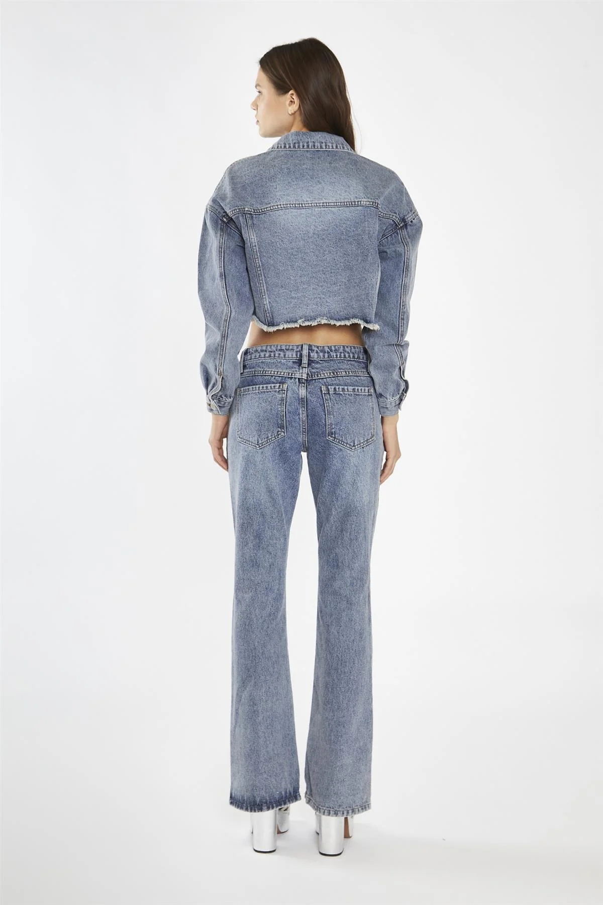 Heavy-Vintage Wash Flared -Jeans - Image 2